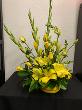 Load image into Gallery viewer, HONEY BEE