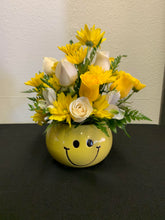 Load image into Gallery viewer, HAPPY FACE