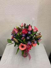 Load image into Gallery viewer, PERFECT CHOICE BOUQUET