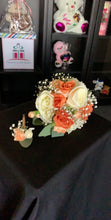 Load image into Gallery viewer, BRIDAL BOUQUETE WHITE AND PEACH
