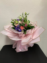 Load image into Gallery viewer, THE LOVE BOUQUET
